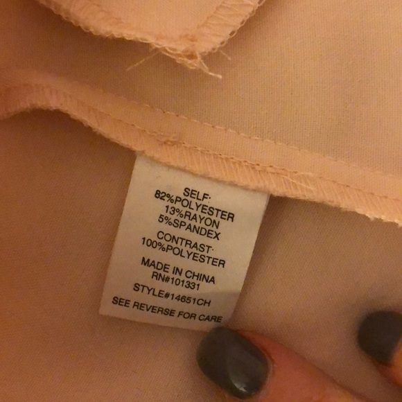 MAKE OFFER 💰!! Pink Blazer - Picture 7 of 8